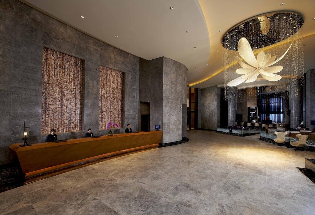 カールトン シティ ホテル シンガポール【Sgクリーン認定】 エクステリア 写真 The lobby of the hotel